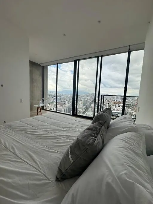 Penthouse De Lujo En El Iqon. Apartment Quito