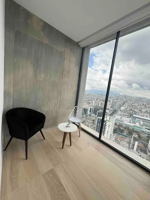 Penthouse De Lujo En El Iqon. Apartment Quito